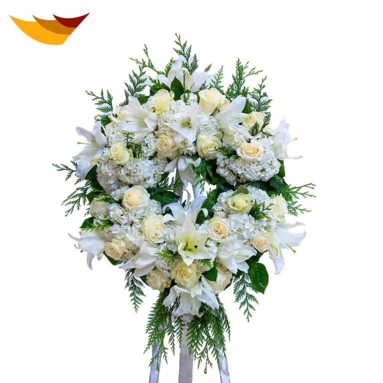CORONA DE ROSAS Y LILIUM REDONDA